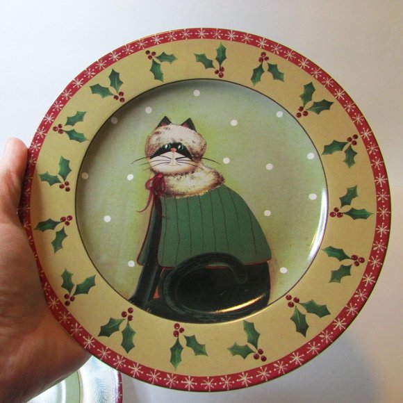 set of 4 Oneida Holiday Cat Plates black white kitty winter outfits Christmas - Picture 5 of 7